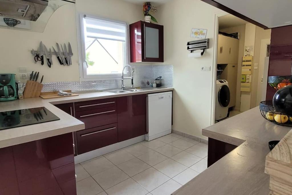 Maison 4 Chambres Pour 8 Personnes Dol-de-Bretagne Exteriér fotografie